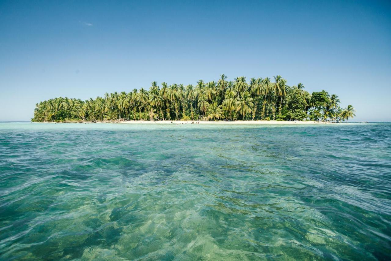 Spanish By The Sea - Bocas Bocas Town Exterior foto